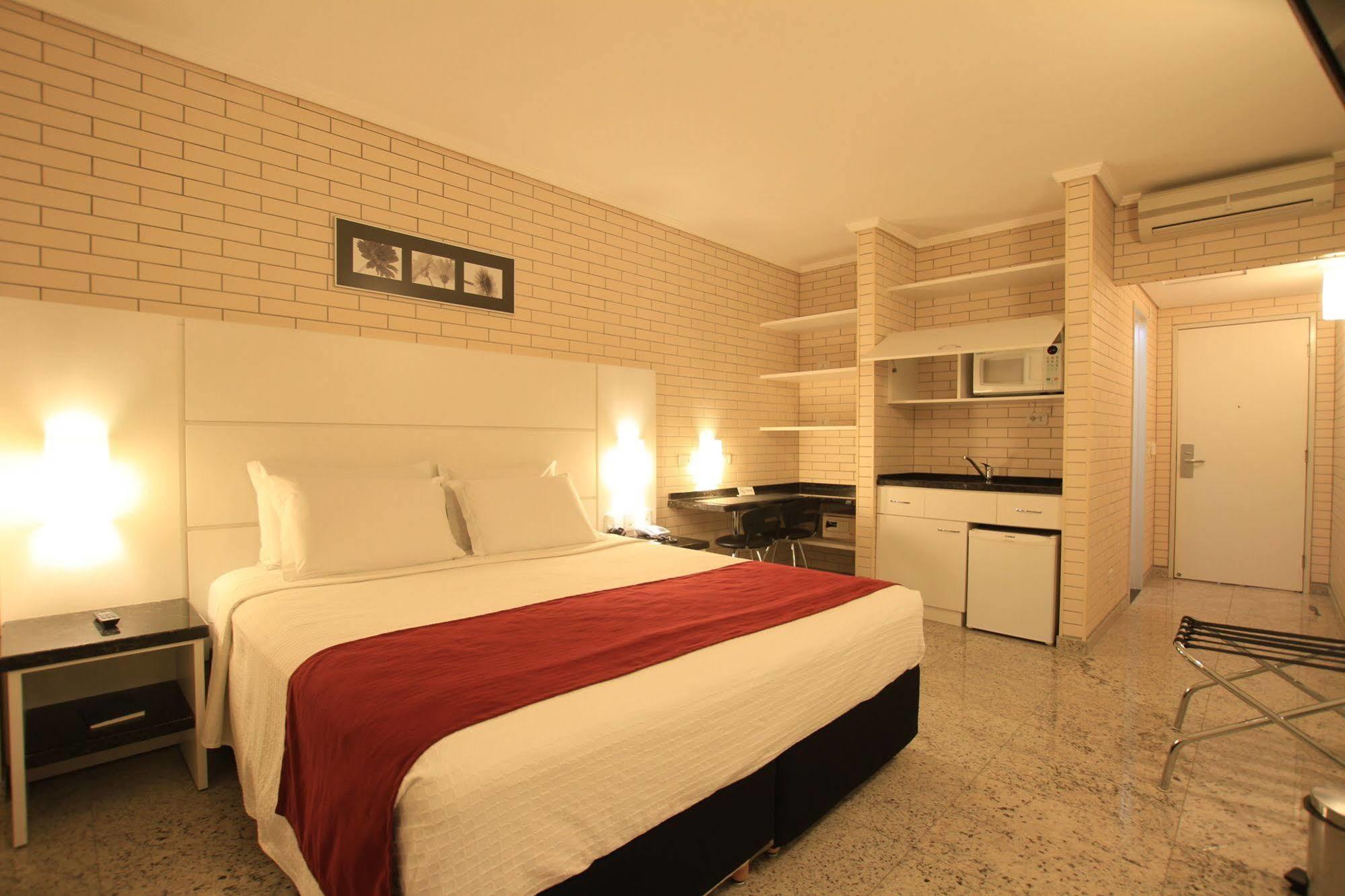 Hotel Confiance Soho Batel Curitiba Extérieur photo